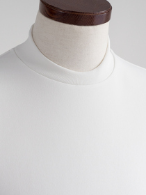 近日販売　軽くて暖かい真冬の速乾カットソー【長袖】【カットソー】【速乾】【ホワイト】